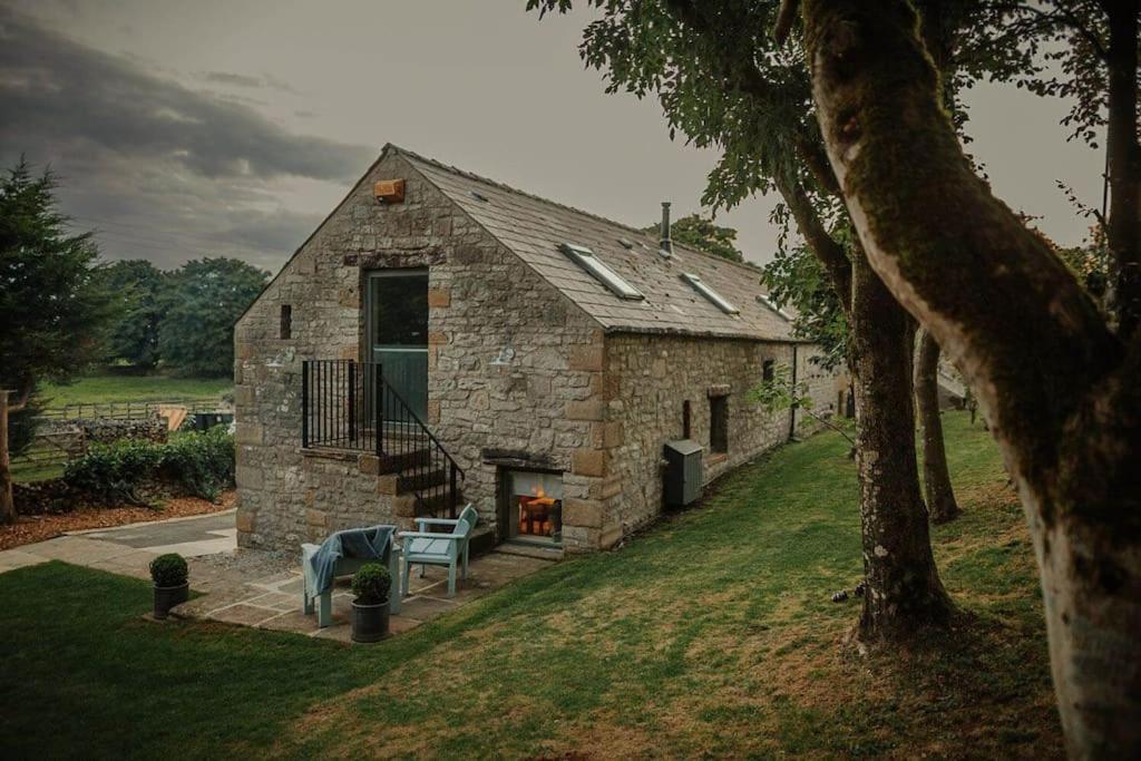 The Cow Shed Villa Tideswell Exterior photo